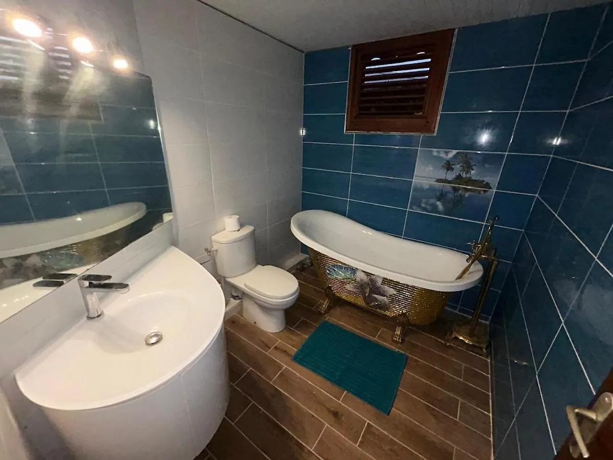 Haut De Villa F3 Avec Piscine A La Residence Ker Anna Sainte-Anne 0*,