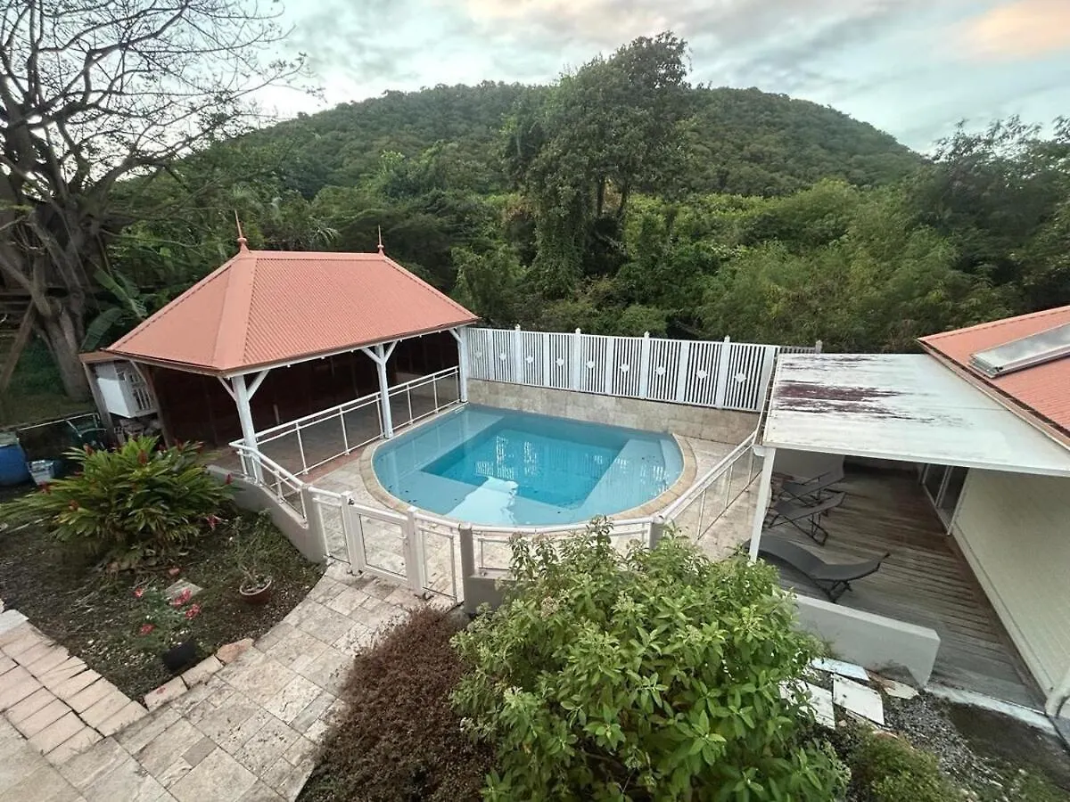 Haut De Villa F3 Avec Piscine A La Residence Ker Anna Sainte-Anne 0*,  Martinique